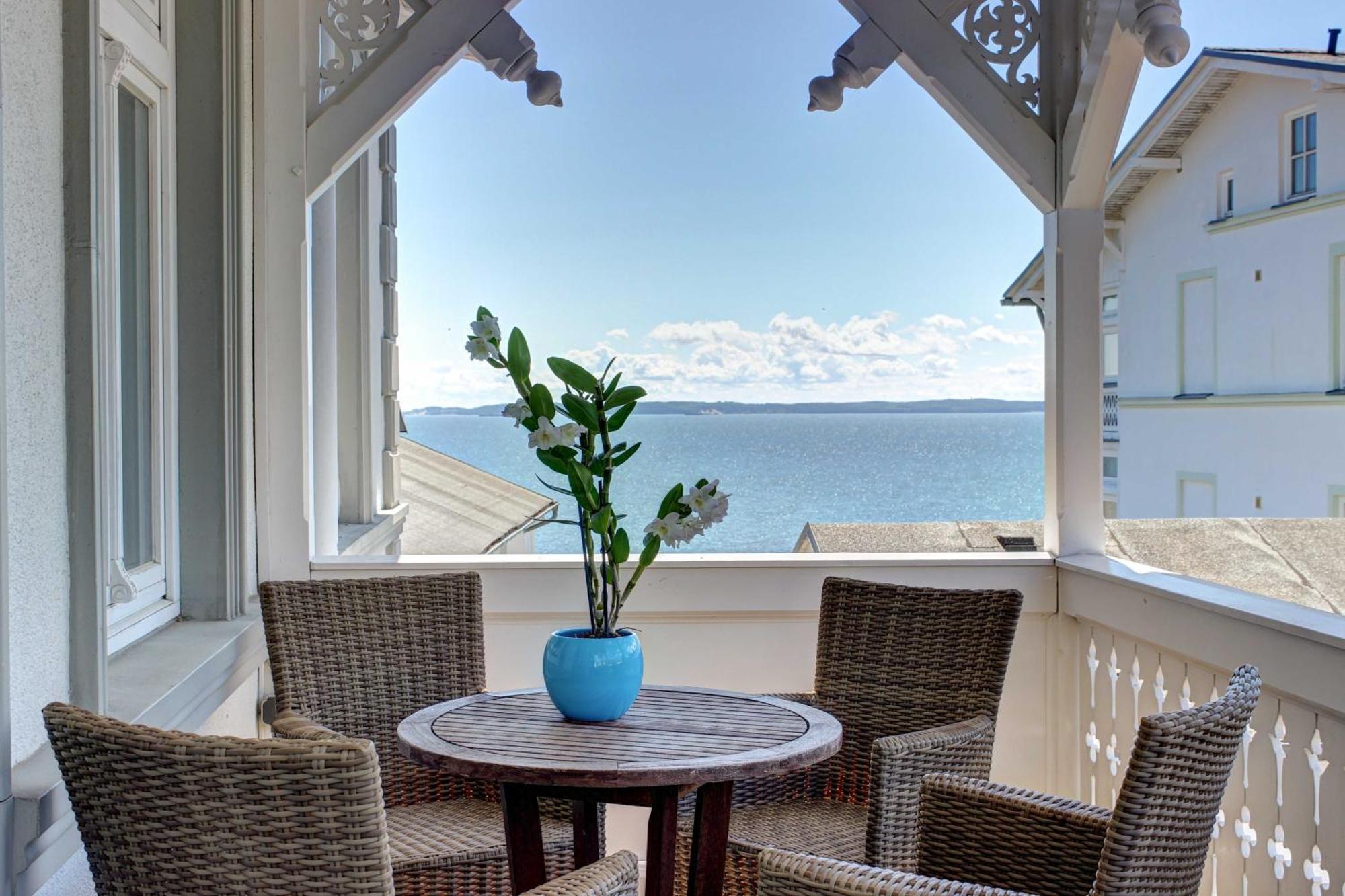 Villa Fernsicht - Wohnung Nr 1 - Mit Meerblick Sassnitz Exterior photo